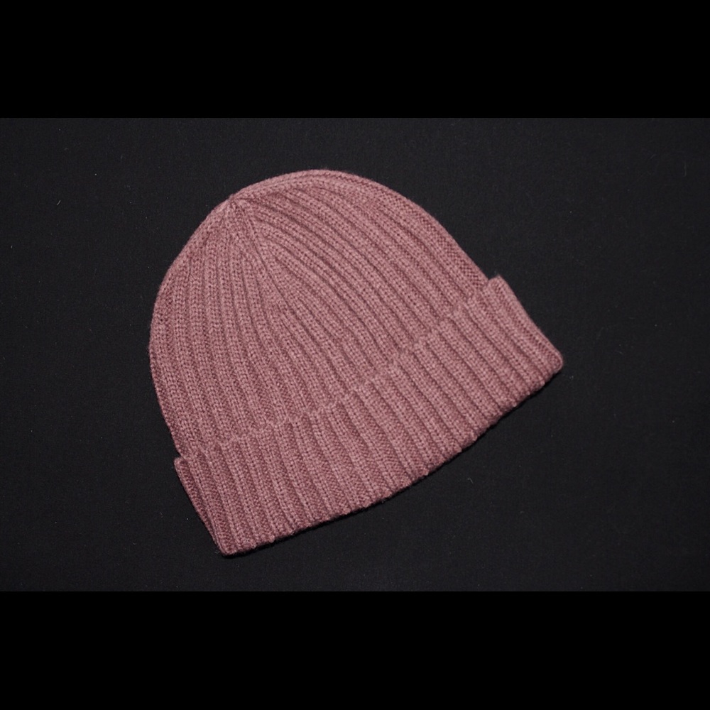 Zara Maroon Beanie